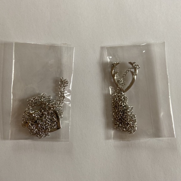 Two Matching necklaces - Picture 3 of 3